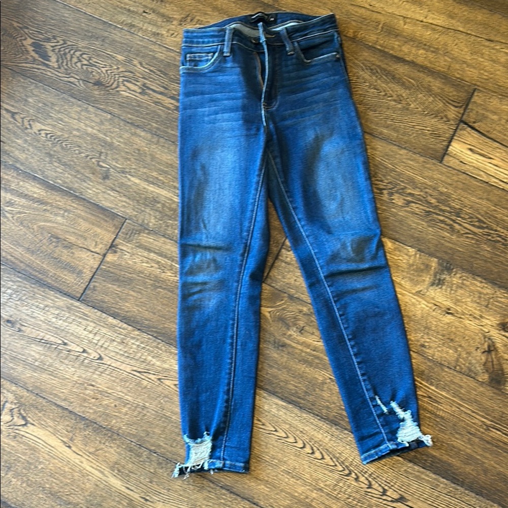Just Black Blue Skinny Jeans with Tapered Leg and Fading